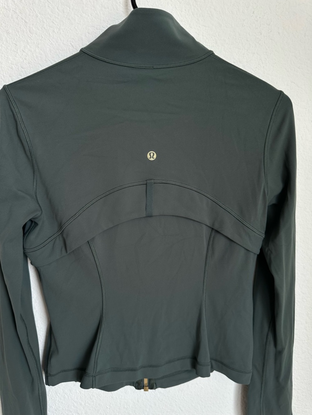 Lululemon Define Cropped Jacket *Nulu Dark Forest / Gold Size 8 NWOT - Picture 13 of 14
